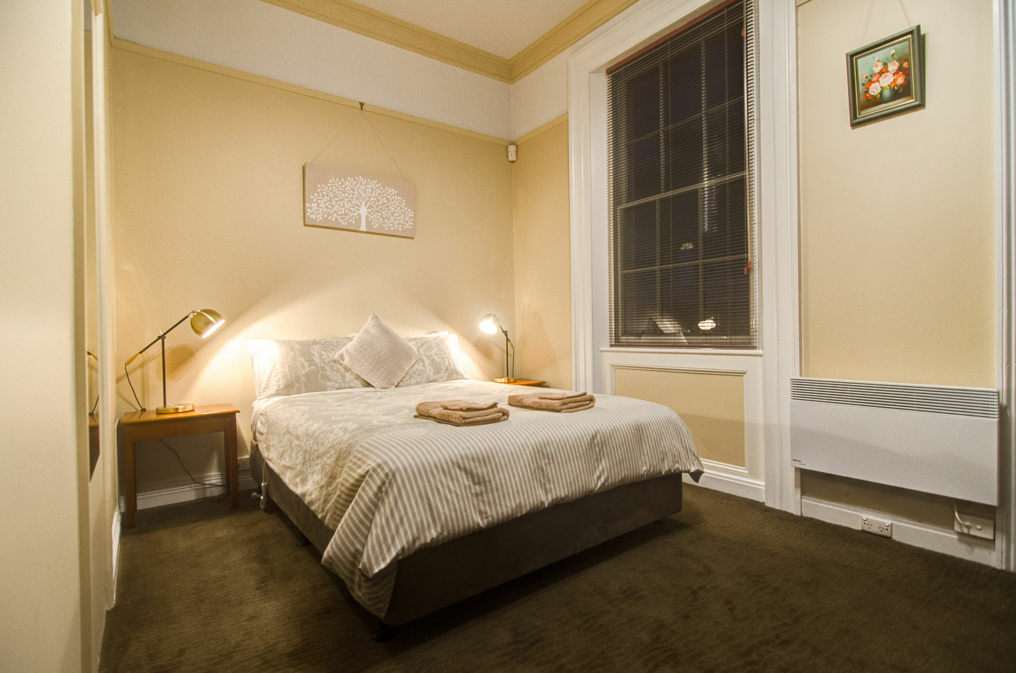 Ashcroft Apartment ลอนเชสตัน ภายนอก รูปภาพ